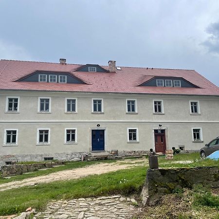 Dom Piwowara Hotell Leśna Eksteriør bilde